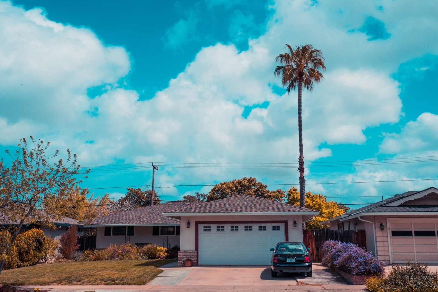 Signs Your Garage Door Needs Immediate Repair