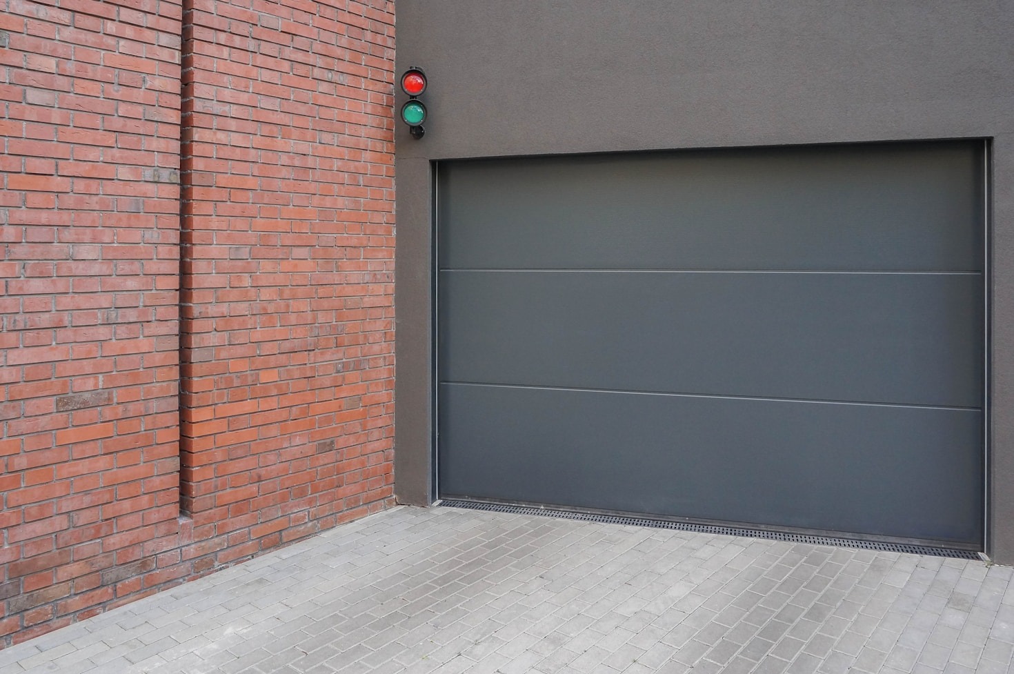 How To Maintain Your Door This Season